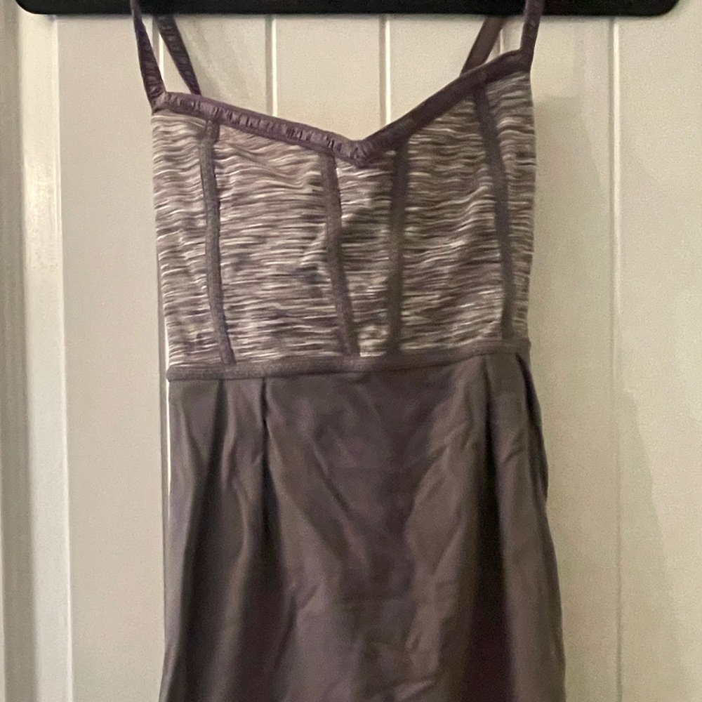 Lululemon top